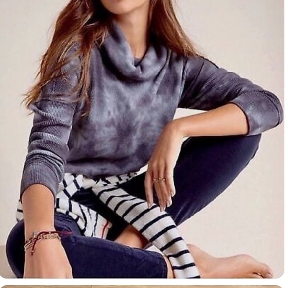 Anthropologie Tops - ANTHROPOLOGIE Maeve Ainsley Gray Tie Dye Cowl Neck Thermal Top